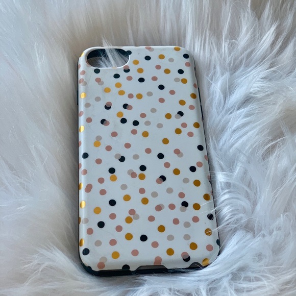🍀 2/$25 iPhone 7 polka dot case - Picture 1 of 5